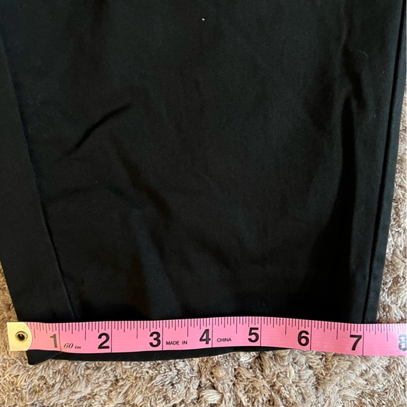 Mossimo Black Bermuda Shorts - Picture 10 of 13